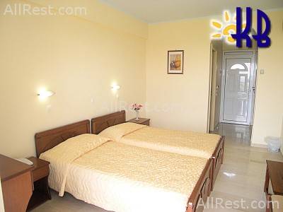Kalamaki Beach Hotel 9
